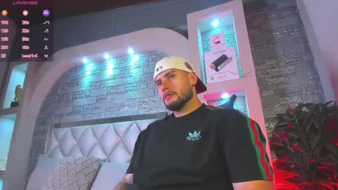 Snapshot of dominic_de_luca chatting on October 3, 2025, 5:04 am dominic de luca online show from October 3, 2025, 5:04 am