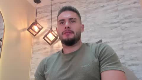 Snapshot of dominic_de_luca chatting on June 24, 2026, 12:37 pm dominic de luca online show from June 24, 2026, 12:37 pm