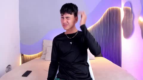 Dominic online show from November 7, 2025, 4:12 am