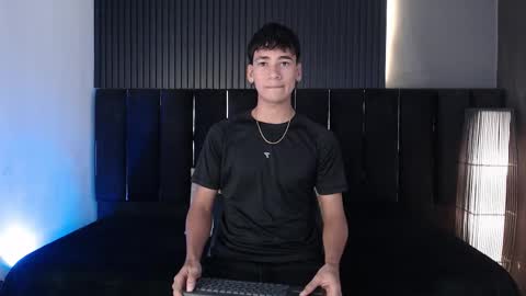 Dominic online show from January 15, 2026, 4:17 am