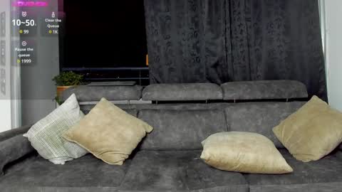 SANTI  independent model online show from January 1, 2025, 12:21 am