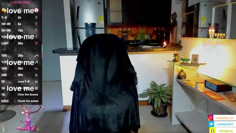 SANTI  independent model online show from October 25, 2025, 1:46 am