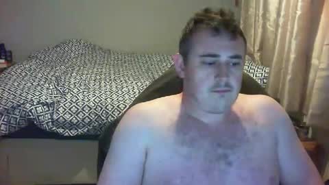 dominicb03 online show from October 19, 2025, 1:17 am