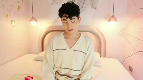Snapshot of dominicjay_ chatting on July 11, 2026, 8:22 pm DOMINIC online show from July 11, 2026, 8:22 pm