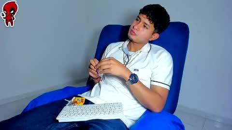  Dominic  online show from May 9, 2026, 1:55 am