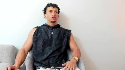 Snapshot of dominick_star chatting on January 26, 2025, 3:27 am Dominick Star online show from January 26, 2025, 3:27 am