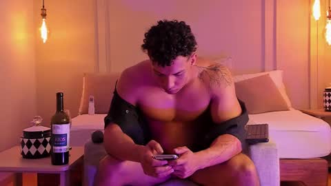 Snapshot of dominick_star chatting on February 15, 2025, 9:49 am Dominick Star online show from February 15, 2025, 9:49 am