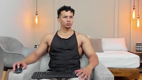 Snapshot of dominick_star chatting on February 18, 2025, 4:37 am Dominick Star online show from February 18, 2025, 4:37 am