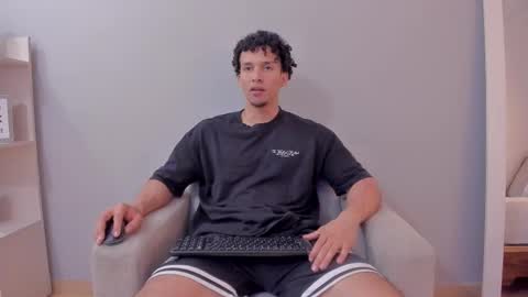 Dominick Star online show from December 15, 2025, 5:01 am