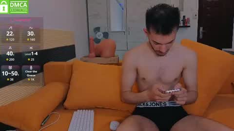 Snapshot of dominicvalente chatting on June 16, 2026, 9:45 am dominicvalente online show from June 16, 2026, 9:45 am