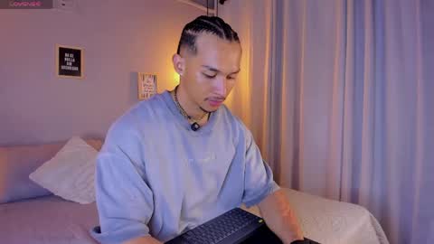Snapshot of dominik_drake chatting on April 27, 2026, 12:47 pm Dominik Drake online show from April 27, 2026, 12:47 pm