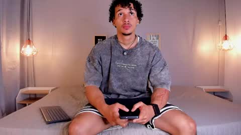 Snapshot of dominik_drake chatting on May 21, 2026, 12:12 pm Dominik Drake online show from May 21, 2026, 12:12 pm