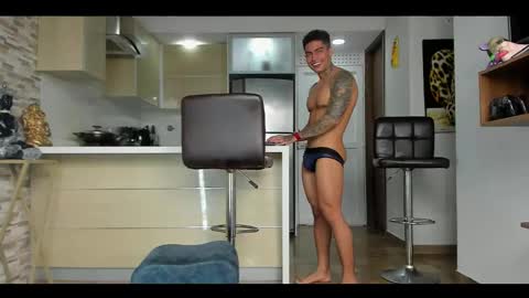 Only fans Ronnie col---InstaRonniecolleman  online show from February 14, 2025, 2:23 pm