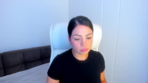 Snapshot of dominique_21x chatting on October 8, 2025, 3:59 am DOMINIC online show from October 8, 2025, 3:59 am