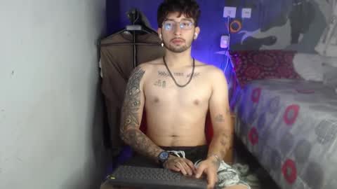 dominus_kane online show from November 13, 2025, 3:16 am