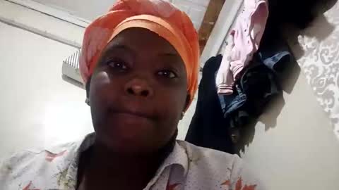 dommyblack2020 online show from November 17, 2025, 8:03 pm