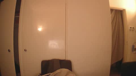 Snapshot of donn053 chatting on April 9, 2026, 8:03 pm Papi online show from April 9, 2026, 8:03 pm