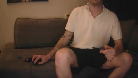Snapshot of donn053 chatting on May 16, 2026, 12:07 am Papi online show from May 16, 2026, 12:07 am