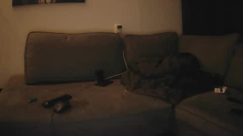 Snapshot of donn053 chatting on May 16, 2026, 12:29 am Papi online show from May 16, 2026, 12:29 am