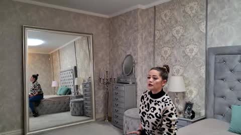 Donna online show from February 5, 2026, 7:18 pm