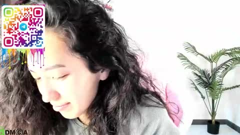 Snapshot of donnaa_drew chatting on September 11, 2025, 3:50 am Aura online show from September 11, 2025, 3:50 am