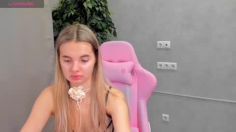 Donna On GMT2 Mon-Fri 3-9 AM online show from January 14, 2025, 1:26 am