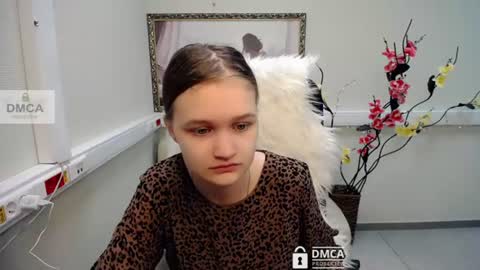 Snapshot of donnasia chatting on June 28, 2026, 6:19 am Sia online show from June 28, 2026, 6:19 am