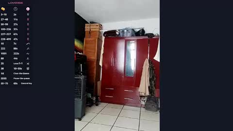 donstark6669 online show from September 9, 2025, 6:40 pm