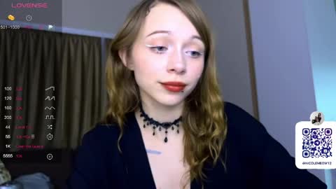 Nicole online show from April 21, 2026, 10:01 pm