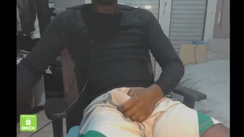 doomdrag3 online show from April 3, 2026, 2:26 pm