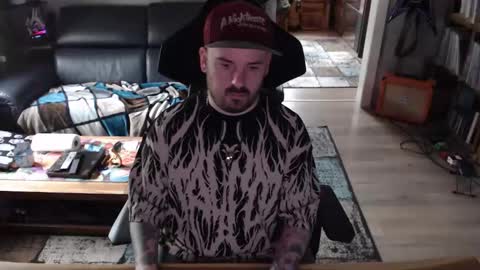doomsy_minatozaki online show from June 9, 2026, 5:35 pm