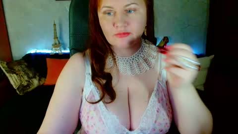 Dora online show from December 16, 2025, 2:00 pm