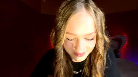 Anika online show from April 15, 2026, 7:54 pm