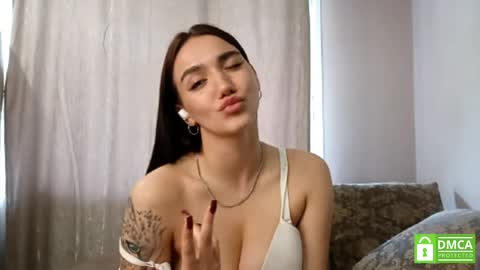 Jacqueline online show from May 13, 2026, 5:16 am