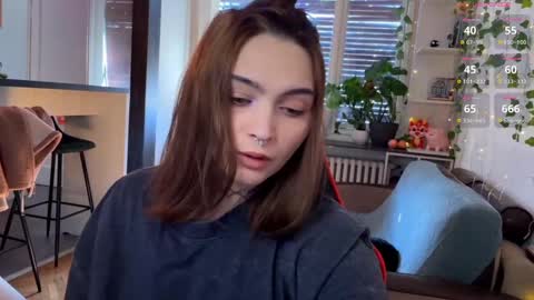 Alice online show from February 19, 2025, 8:01 am