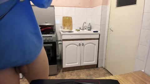 menu  below online show from February 13, 2025, 3:56 pm