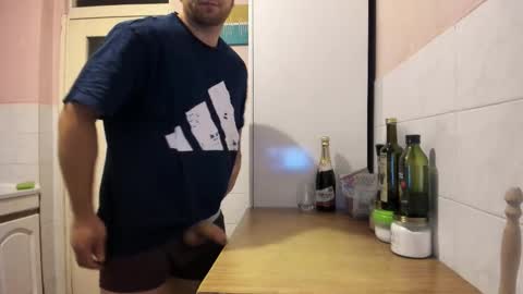 menu  below online show from September 22, 2025, 2:35 am