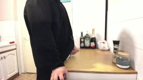 menu  below online show from April 3, 2026, 11:58 pm