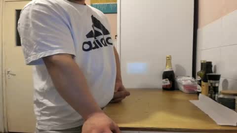 menu  below online show from April 15, 2026, 9:04 pm