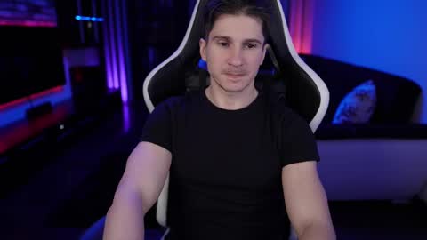 Dorian Reyes online show from February 11, 2025, 10:18 pm