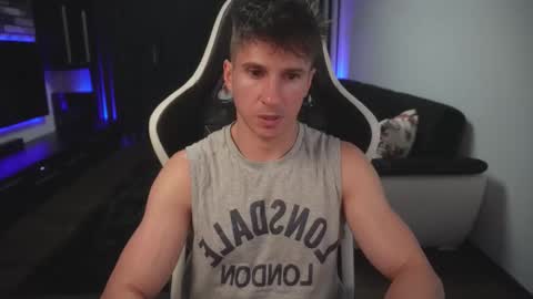 Dorian Reyes online show from September 9, 2025, 11:15 pm