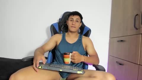 dorman_boy online show from February 17, 2026, 1:57 am