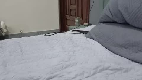 Funlover online show from November 23, 2025, 1:11 pm