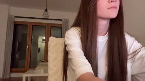 Alice and Mark online show from March 5, 2026, 11:23 pm