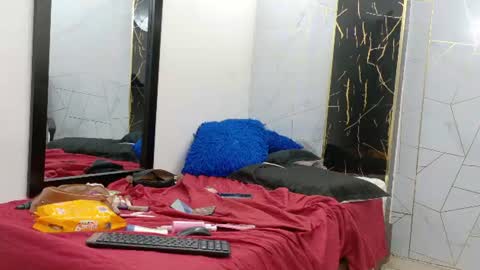 Snapshot of double_temptation__ chatting on July 6, 2026, 3:36 am double_temptation__ online show from July 6, 2026, 3:36 am