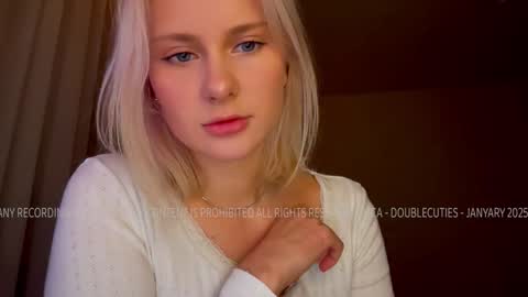 Snapshot of doublecuties chatting on January 10, 2025, 5:02 pm Lana Eva dont forget to give us a thumb up online show from January 10, 2025, 5:02 pm