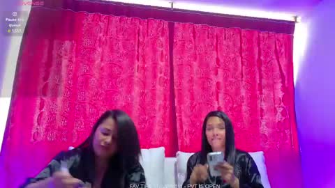 Snapshot of doubledelightt chatting on April 23, 2026, 9:17 pm Double Delight online show from April 23, 2026, 9:17 pm