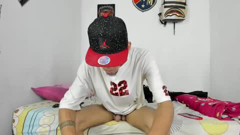 Snapshot of douglas_gallegos chatting on December 15, 2024, 6:37 pm douglas_gallegos online show from December 15, 2024, 6:37 pm