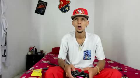 Snapshot of douglas_gallegos chatting on January 19, 2025, 9:45 pm douglas_gallegos online show from January 19, 2025, 9:45 pm