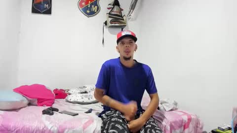 Snapshot of douglas_gallegos chatting on September 24, 2025, 10:02 pm douglas_gallegos online show from September 24, 2025, 10:02 pm